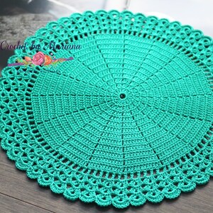 Green crocheted round doily, lace doily for christmas/home decor, table centerpiece, 9 inch doily for dream catcher, gift ideas, placemat