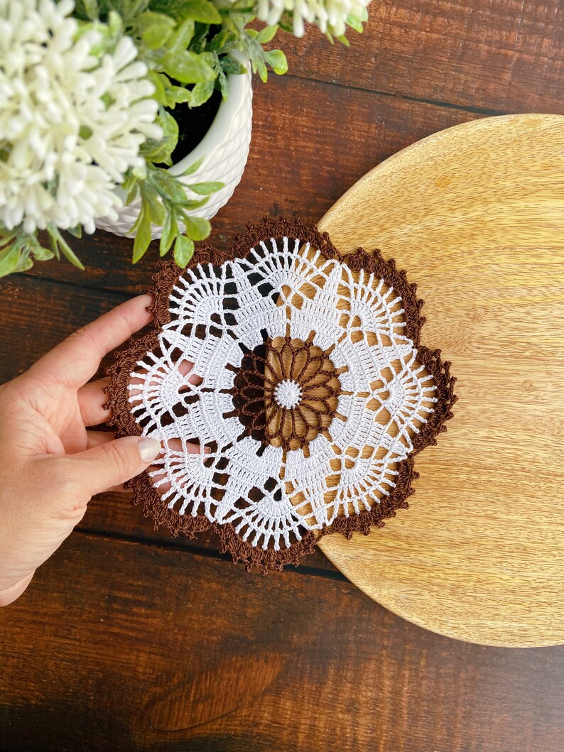 White Crocheted Round Doily, Lace Doily for Halloween/home Decor, Table ...
