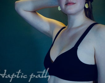 Organic bralette | Hemp bra | Breathable natural lingerie | Eco-friendly clothing by Haptic Path