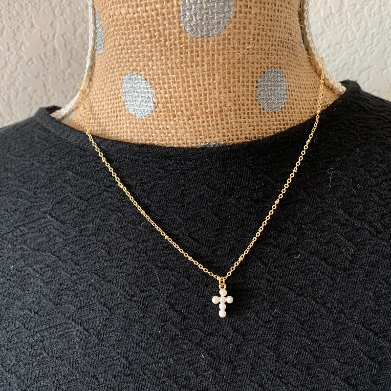 Pearl and Copper Collar Necklace with Copper Cross