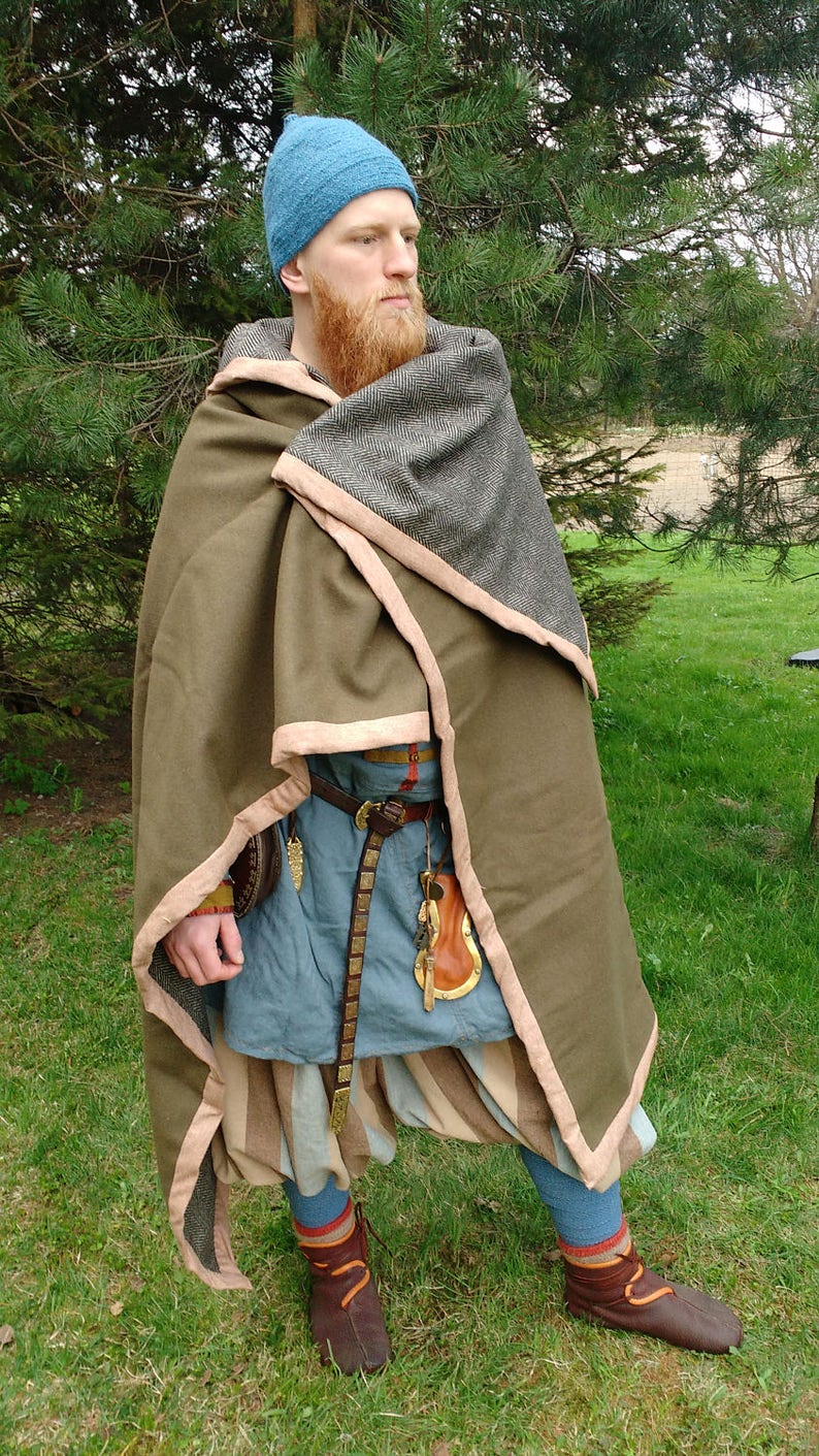 Early medieval Viking woolen rectangle coat Viking costume | Etsy