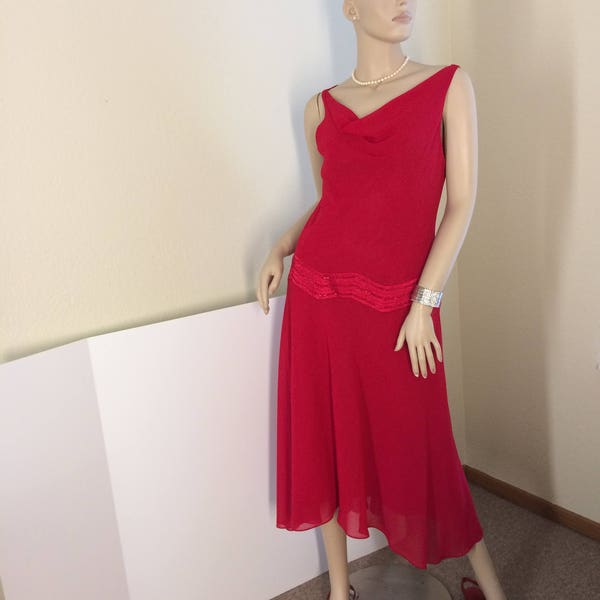 Evan-Picone / Size 10 Woman / Red Chiffon / Cowl Neckline drapes in Front for a fabulous alluring look / Great for the Entertaining Hostess