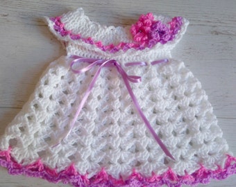 Patrón de vestido de bebé a crochet: Vestido de fiesta para recién nacido (Descarga digital)