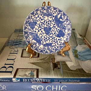 Vintage Blue & White Chinoiserie Japan 4 inch Plate/Grandmillennial Style/Trinket Dish/Display Plate/Home Decor/Bookshelf Art