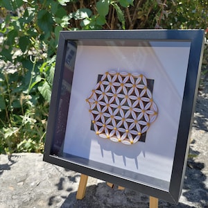 Arte murale di carta con fiore della vita, motivo con fiore della vita quilling, disegno di carta mandala, regalo spirituale per la casa in 3D, arte unica con cornice quilling