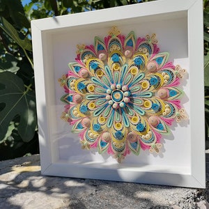 Mandala unici su carta, decorazioni murali con mandala quilling, simbolo di armonia multicolore, regalo spirituale per anniversario di matrimonio, arte 3D fatta a mano