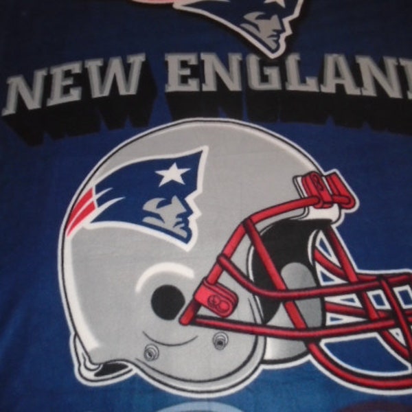 New England Patriots NFL Football Double Sided Hand Tied Fleece Rag Blanket~~Brand New
