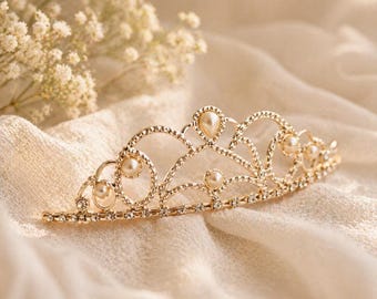 Pearl Bridal Tiara Headband, Rhinestone Wedding Crown, Prom Hair Accessory, Romantic Cottage Bride