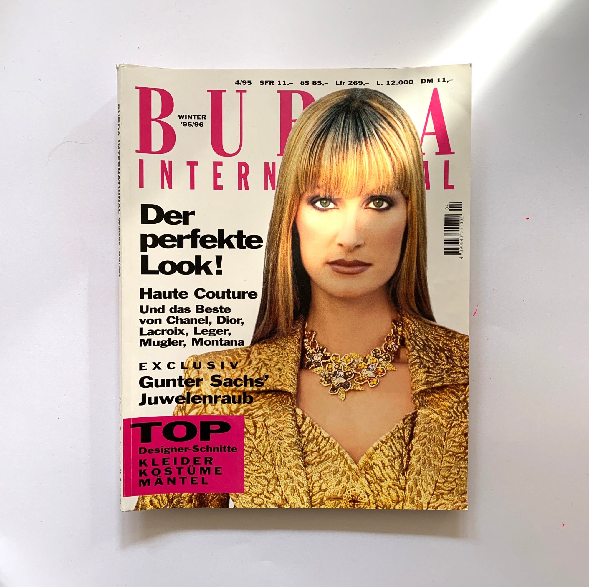 Magazine Burda Moden Modèles De Fêtes Décembre 1990 - Occasion - Patrons Couture