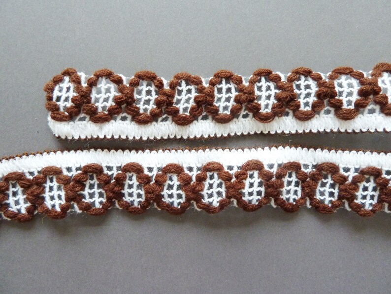 Vintage border white with brown pattern, border for decoration, border, handicraft, handicrafts, sewing, art journaling, DIY image 2