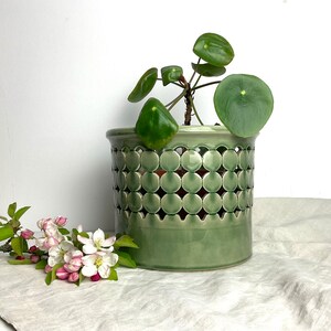 70s flower pot, plant pot with beautiful hole pattern, ceramic plant pot in sage green, mid-century ceramic, WGP, housewarming gift