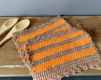 Juego vintage de 2 agarraderas de ganchillo, coloridos ayudantes de cocina, paño de horno, agarraderas hechas a mano, cocina retro vintage marrón naranja
