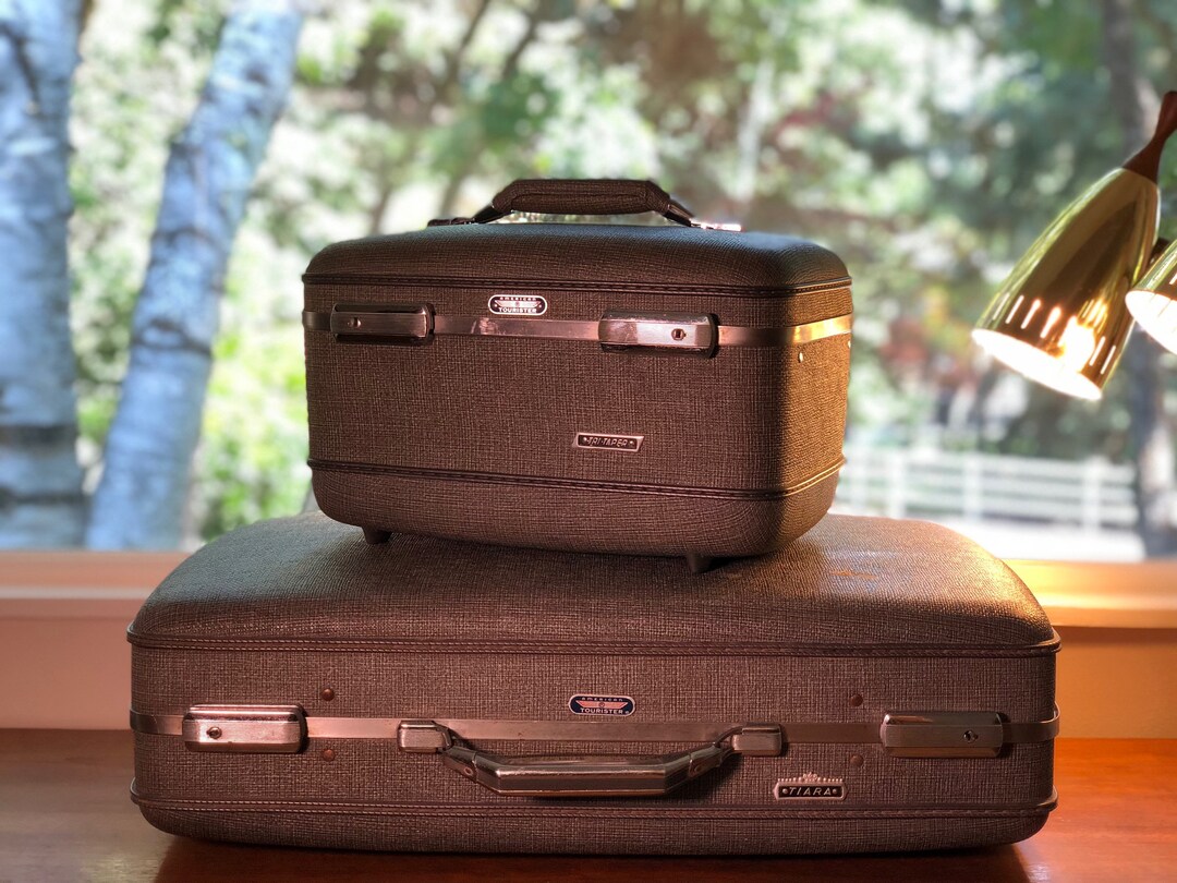 Vintage Suitcase American Tourister Gray Tweed Plaid Interior Luggage