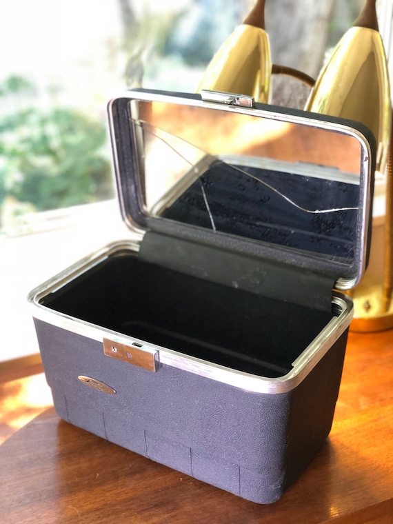 Vintage Train Case Charcoal Gray by Forecast - Tr… - image 8