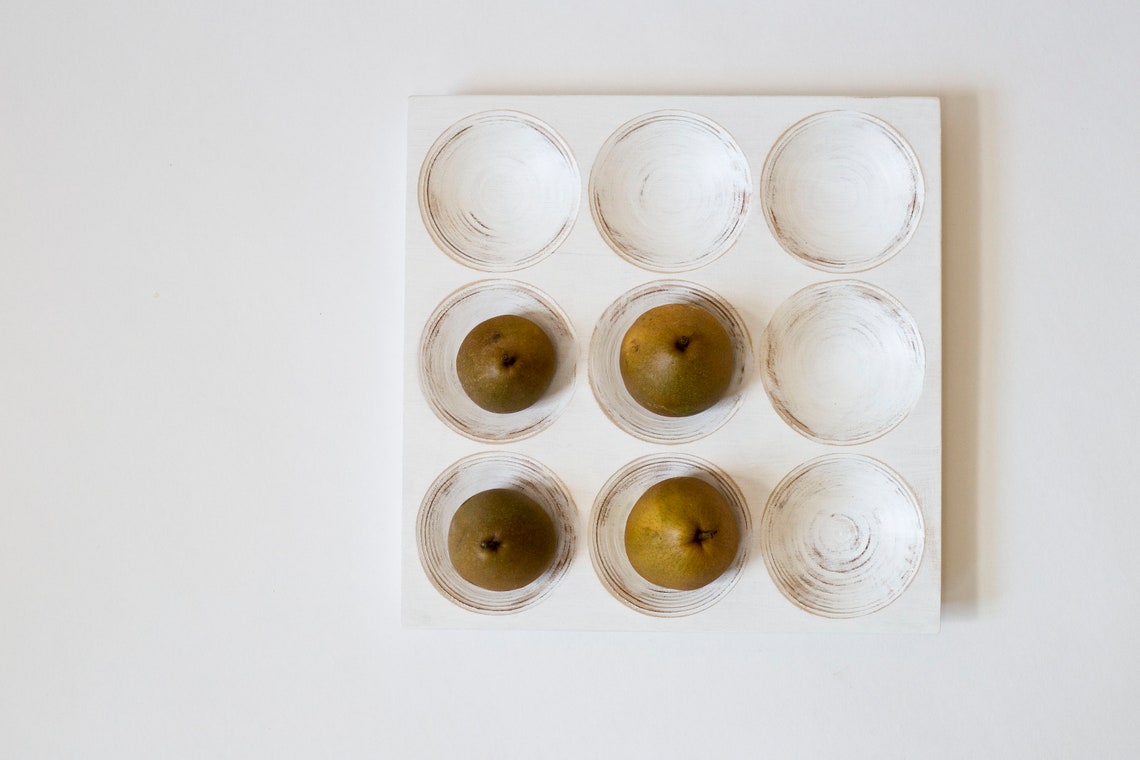 Wood Tray / WHITE Vintage Plate / Board Game Tic Tac Toe Etsy