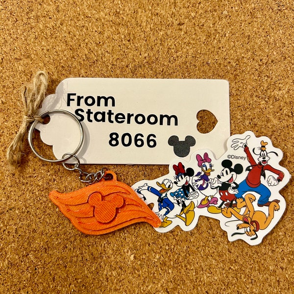 Handmade Disney Cruise line logo keyring, sticker individually wrapped with personalized tag- Disney pixie dusting, fish extender