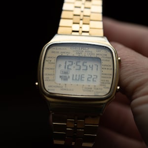 【ジャンク】SEIKO WORLD TIMEゴールド デジタル腕時計 Vintage Gold Tone Seiko World Time Digital Wrist Watch