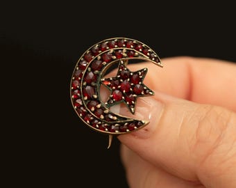 Vintage Garnet Crescent Moon & Star Brooch · Gold Plated Celestial Pin · Victorian Revival