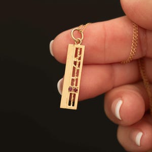 Vintage 1978 9ct Gold Spinel Pendant · British Modernist Geometric Necklace