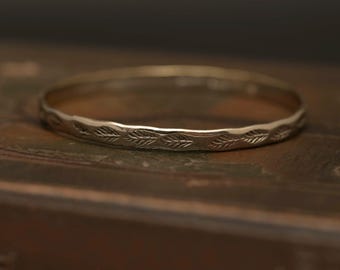 Vintage Mexican Sterling Silver Leaf Bangle · 925 Mexico · 8 Inch Bracelet