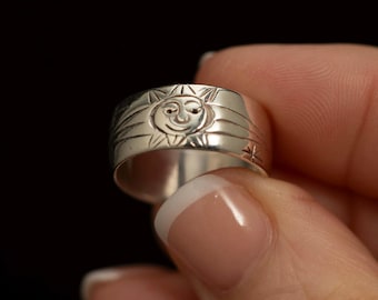 Vintage Sterling Sun Moon Ring · Celestial Band · Size 6.25