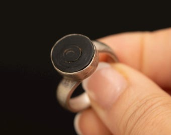 Vintage Sterling Silver Petrified Wood Ring · Modernist · Size 8.25