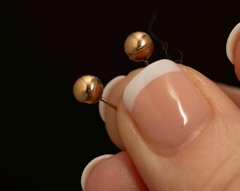 Vintage 9K Gold Ball Stud Earrings · 375 Yellow Gold Everyday Studs