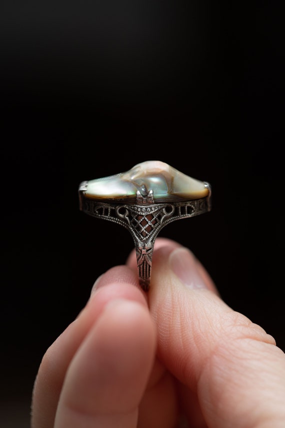 Antique 10k Gold Oval Pearl Ring in Unique Lattic… - image 5