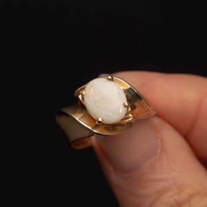 10k Gold Large Modernist Opal Bypass Ring – Organic Swirl Wave Setting, Statement Design