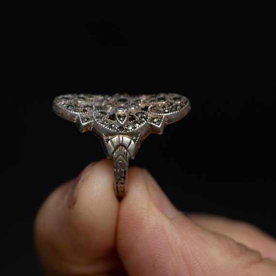 Vintage Silver Ring with Marcasite in a  Filigree… - image 5