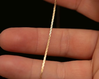 Vintage 10K Gold Fine Curb Chain Bracelet · 7.75 Inch