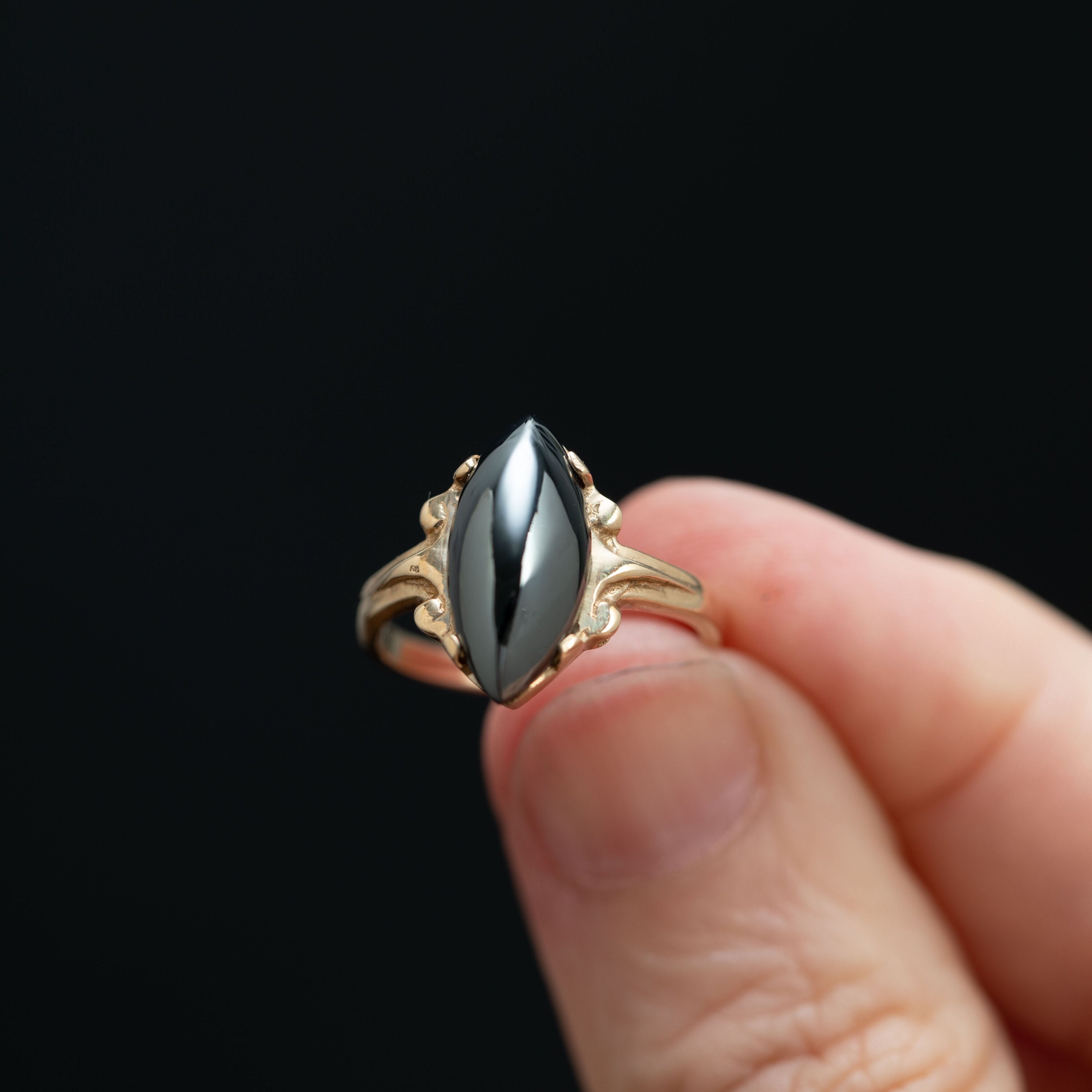 Vintage black alaskan diamond ring deals