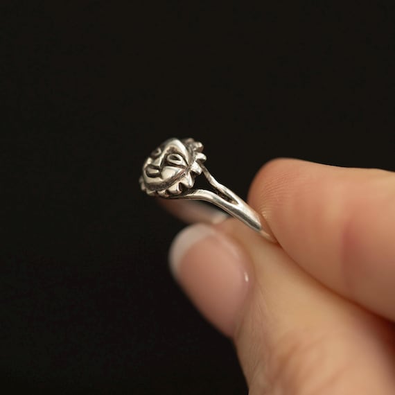 Sterling Silver Sun Face Ring · Celestial Motif ·… - image 3