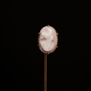 10k Gold nach rechts gerichtete Cameo Stick Hutnadel mit 6 Zacken