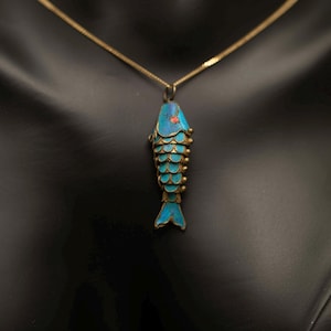 Antique Chinese Kingfisher Feather Fish Pendant · Tian-Tsui · Silver Gilt