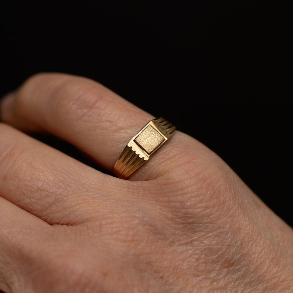 Delicate 10K Gold Signet Ring with Raised Brushed Square - Size 5