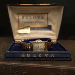 Vintage Bulova Ladies Watch · Art Deco Rectangular Watch · Original Box · Working
