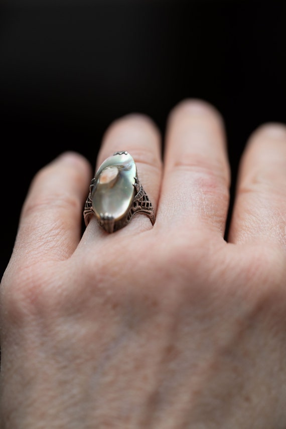 Antique 10k Gold Oval Pearl Ring in Unique Lattic… - image 10