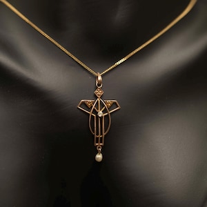 Antique 10K Gold Diamond & Pearl Pendant · Art Nouveau · Pearl Drop