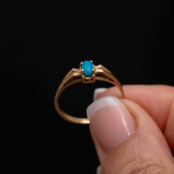 Delicate 10K Gold Ring with Oval Turquoise-Colored Stone in Cathedral Prong Setting