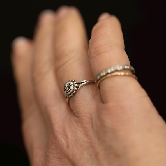 Sterling Silver Sun Face Ring · Celestial Motif ·… - image 7