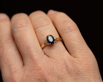 14K Gold Oval Sapphire Ring with Elegant Minimalist Setting