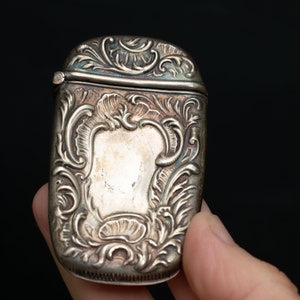 Silver Victorian Art Nouveau Match Safe Vesta Case