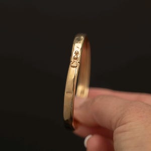 Vintage 10k guldarmband · Våröppning Minimalistiskt guld