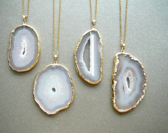 White Gray Agate Slice Necklace Big Agate Slice Pendant for Women Boho Necklace Gray Stone Long Necklace Agate Gold Jewelry Gift for Women