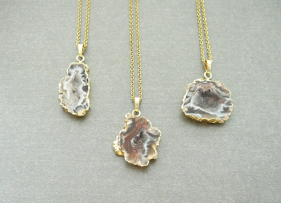 Druzy Necklace Agate Druzy Pendant Mineral Necklace Long Agate Necklaces for Women Necklace Agate Druzy Jewelry Raw Crystal Pendant Necklace