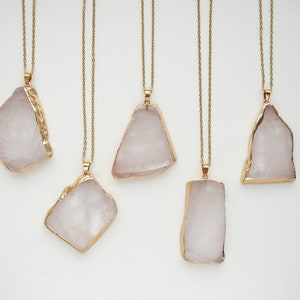 Large Rose Quartz Crystal Necklace Gold Rose Quartz Pendant Raw Rose Quartz Jewelry for Womens Gemstone Necklaces Rose Quartz Stone Pendant
