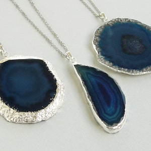 Blue Agate Slice Necklace Dark Blue Agate Pendant Gift for Women Gemstone Necklace Stone Pendant, Long Necklace Pendant necklace Stone