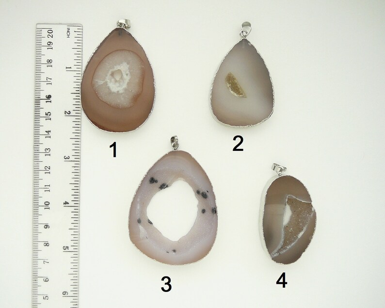 •STRAY• agate druzy + gold necklace