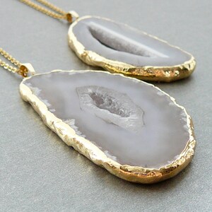 White Gray Agate Slice Necklace Big Agate Slice Pendant for Women Boho Necklace Gray Stone Long Necklace Agate Gold Jewelry Gift for Women image 4